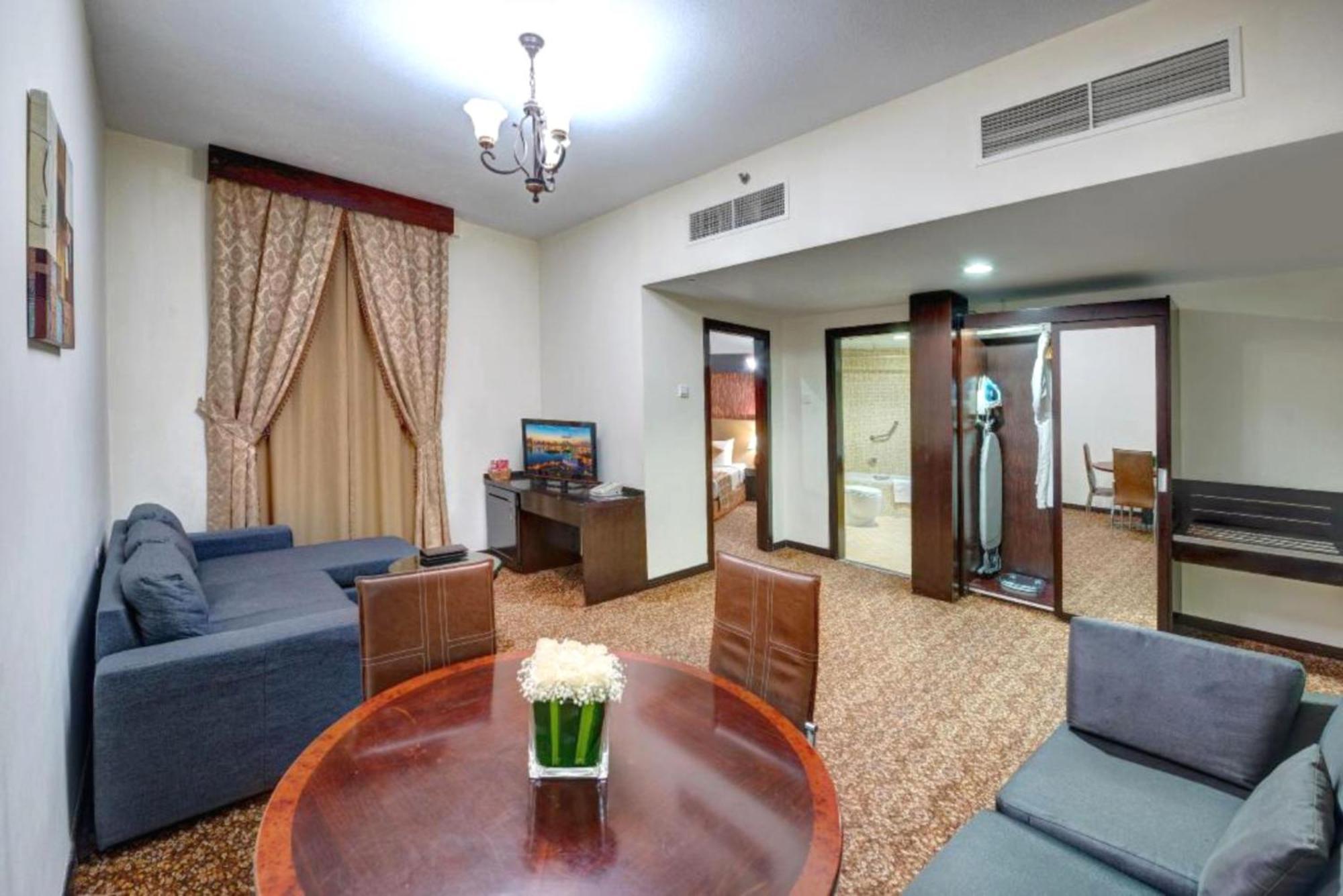 Aryana Hotel Sharjah Exterior foto