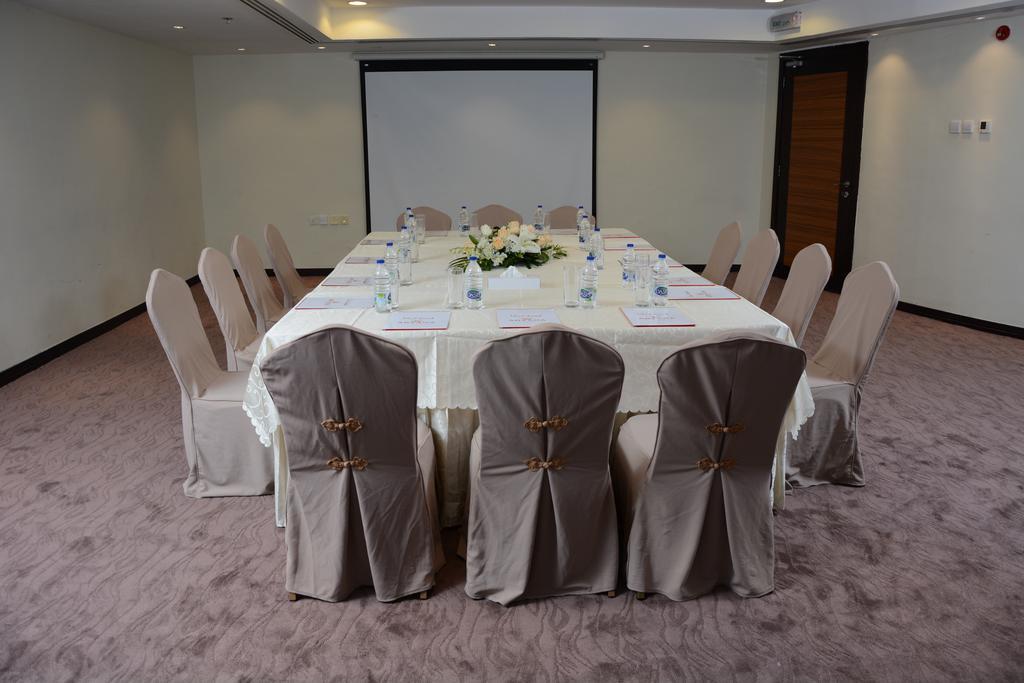 Aryana Hotel Sharjah Exterior foto